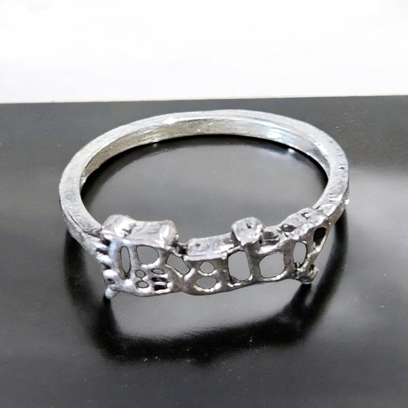 Jewelry - Baby silver ring